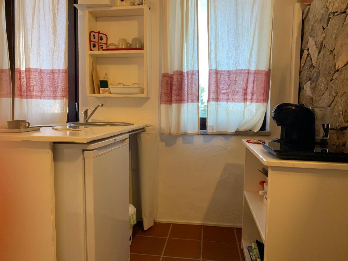 Antico Casale Del Poggio Hotel Капотера Екстериор снимка