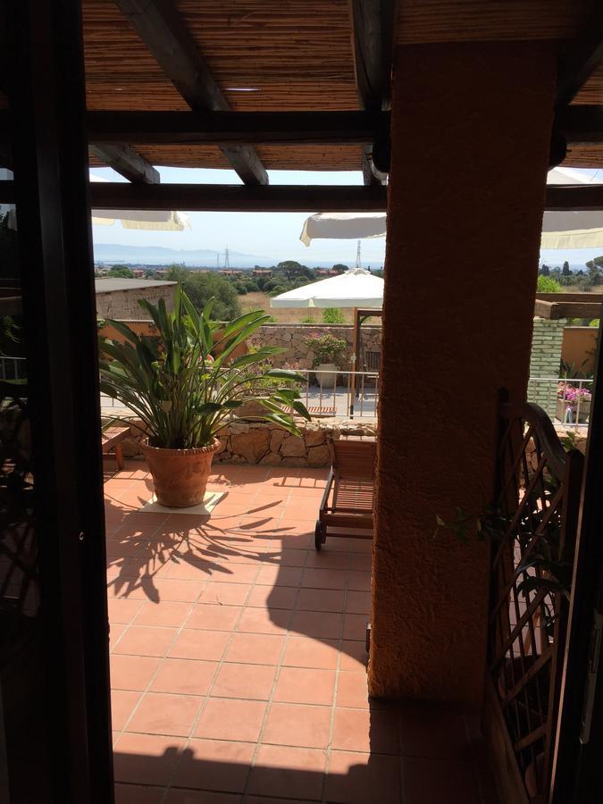 Antico Casale Del Poggio Hotel Капотера Екстериор снимка