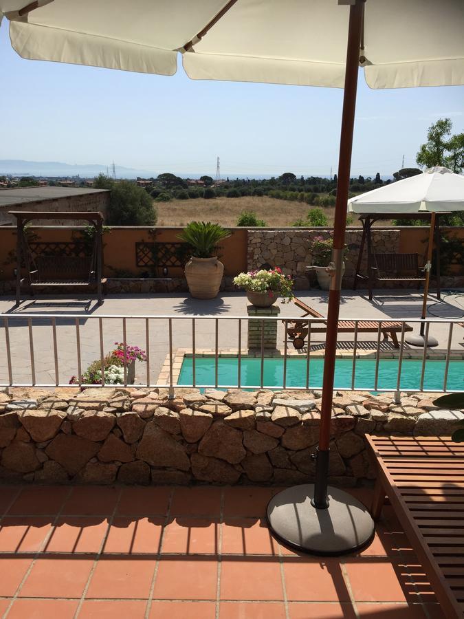 Antico Casale Del Poggio Hotel Капотера Екстериор снимка