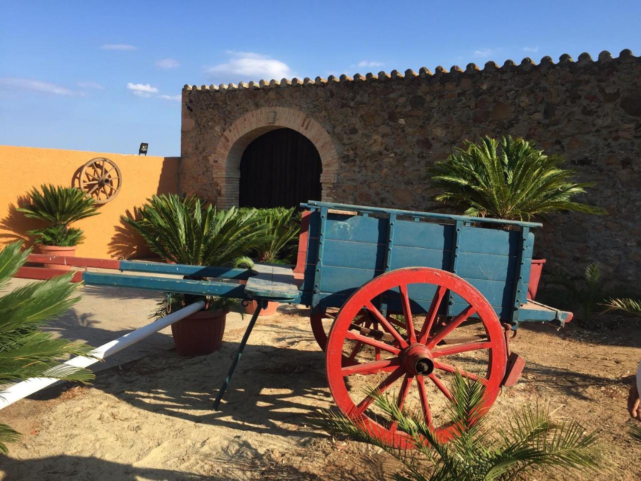 Antico Casale Del Poggio Hotel Капотера Екстериор снимка